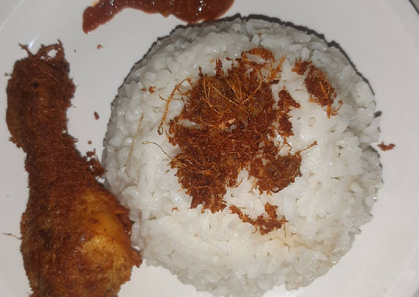 Ayam Goreng Serundeng Lengkuas