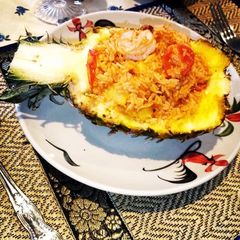 A picture of Thai Pineapple fried rice.