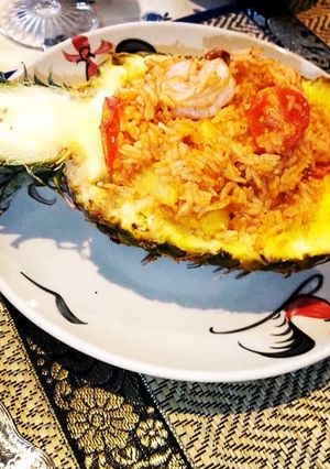 A picture of Thai Pineapple fried rice.