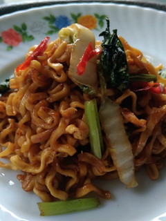 Foto resep Mie Goreng Bumbu Racik Pedas