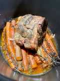 Slow Cooked Beef Brisket With Rainbow Carrots 🥕 🌈