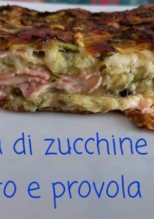Foto di Spianata di zucchine prosciutto e provola