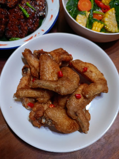 Foto resep Sayap Ayam Goreng Bumbu Ngohiong