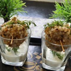 A picture of Crispy Sabudana vada.