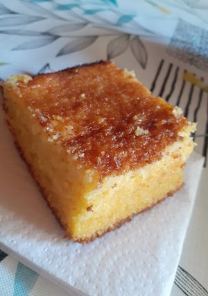 Una foto de Bizcochuelo de choclo y polenta