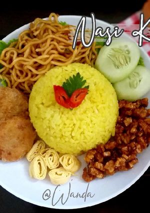 Foto resep Nasi Kuning Magicom Simple