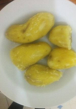 A picture of Boiled sweet potatoes # author marathon#.