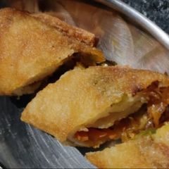 A picture of Spring Rolls.