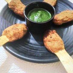 A picture of Jackfruit shashlik kebabs.