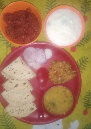 A picture of Yellow moong dal.