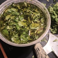 A picture of Cilantro in Olive Oil.