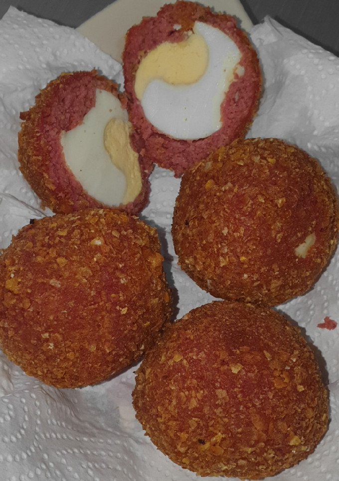 A picture of Scotch egg.
