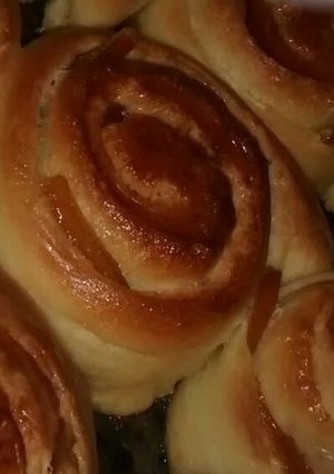Una foto de Rosetas Alemanas con cáscaras de naranja en almíbar 😋