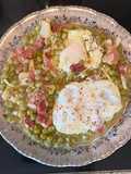 Guisantes con jamón y quesito