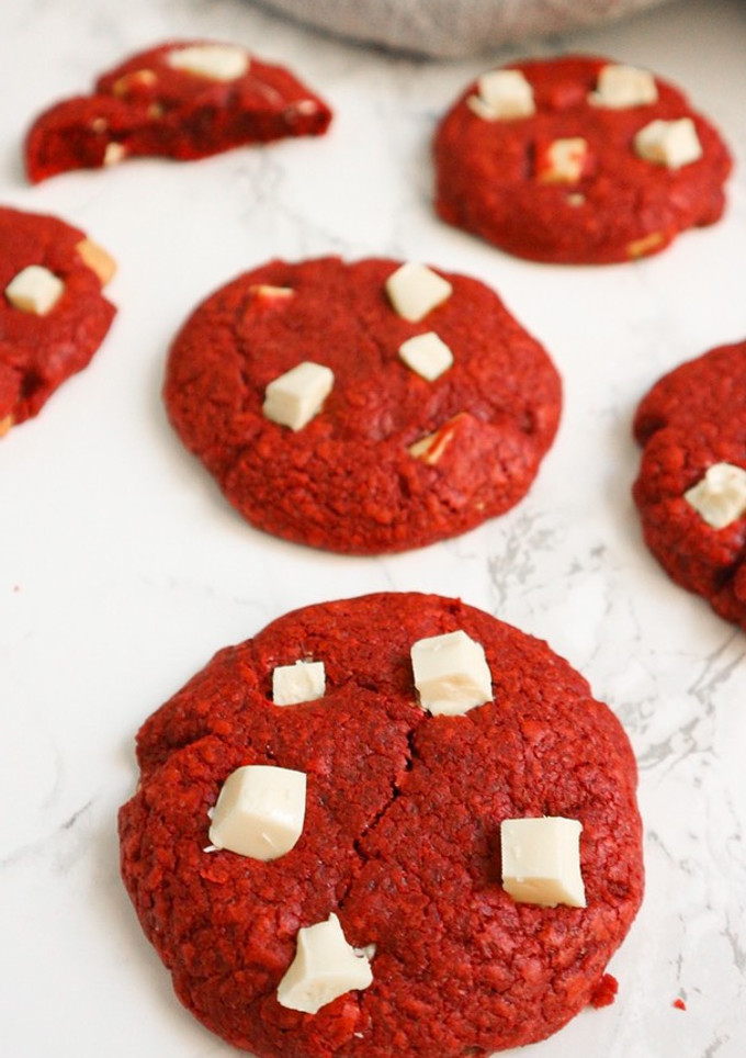 Una foto de Red velvet cookies 🍪
