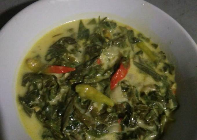 Resep Sayur santan daun singkong simple yang Bikin Ngiler