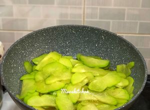 Hình của món Su Su Xào Tỏi.