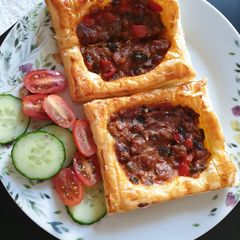 A picture of Veggie puffs.