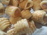 Kue kering gulung garpu isi selai, lembut dan lumer