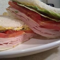 A picture of Turkey Sandwiches.