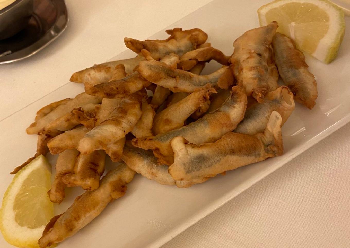 Pescaíto frito fácil con harina