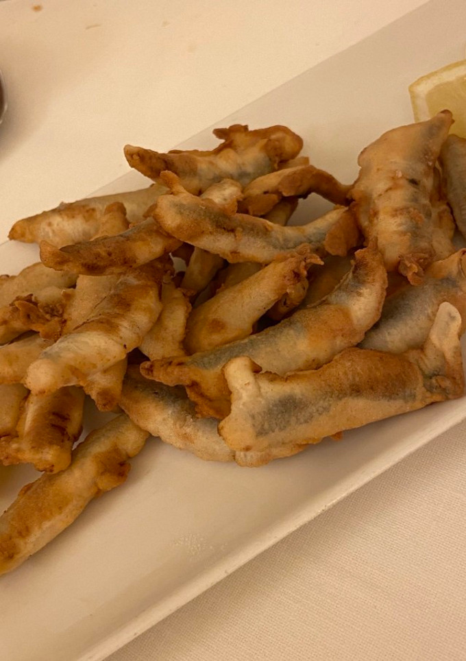 Una foto de Pescaíto frito fácil con harina