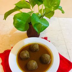A picture of Zafarani beef koftay.