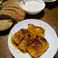 A picture of Sauerkraut Sarma.
