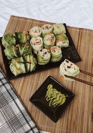 Hình của món Cải thảo cuốn ức gà hấp Healthy.