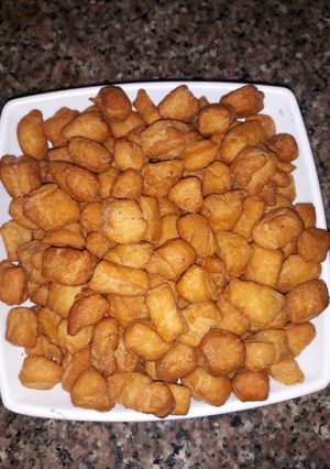 A picture of Yummy chinchin.