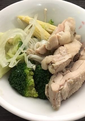簡單做-鹽水雞（雞肉篇） 的食譜成品照片