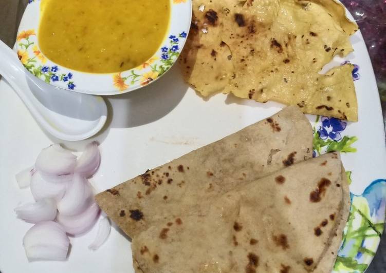 How to Prepare Any-night-of-the-week Tadka dal with Roti