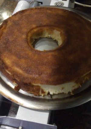 Una foto de Budín de pan😊