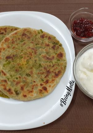 A picture of Harabhara Stuffed Patatha.