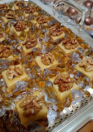 صورة لوصفة بقلاوة مورقة 🔶🍯🥜 ومقرمشة بدون آلة التوريق سهلة وسريعة