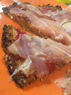 Foto di Pizza chetogenica di cavolfiori