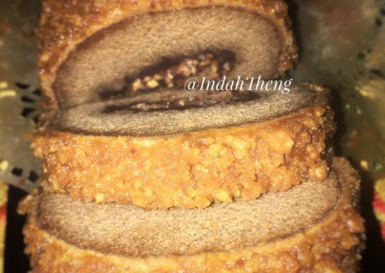Mocha Nougat Rollcake