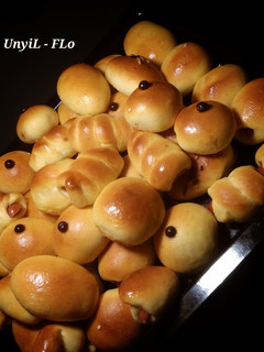 Foto resep Roti UnyiL👶(Killer Soft Bread) - FLo