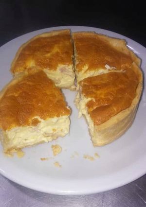 Una foto de Tarta sin tapa (Quiche lorraine)