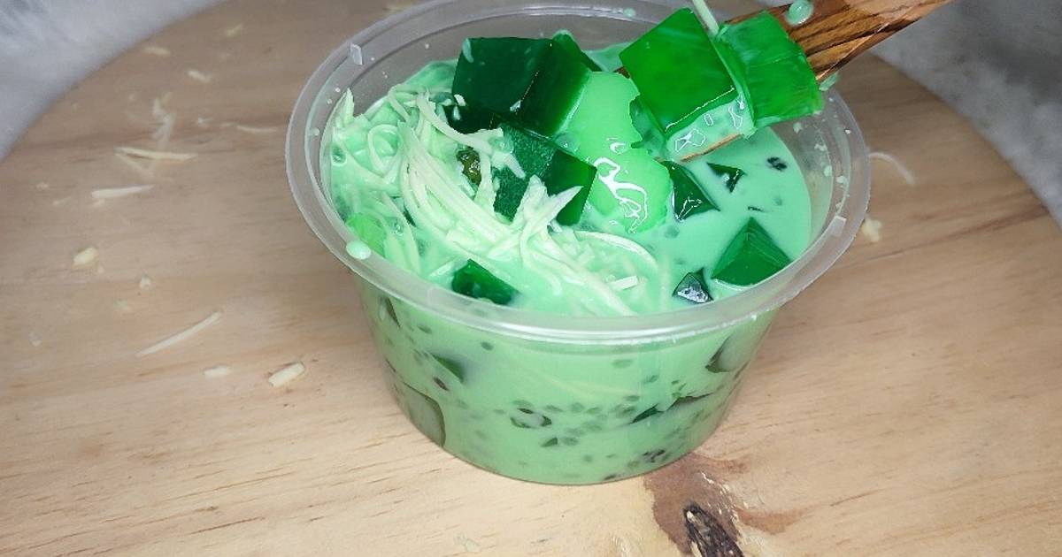 Resep Es Buko Pandan Oleh Yola Cookpad