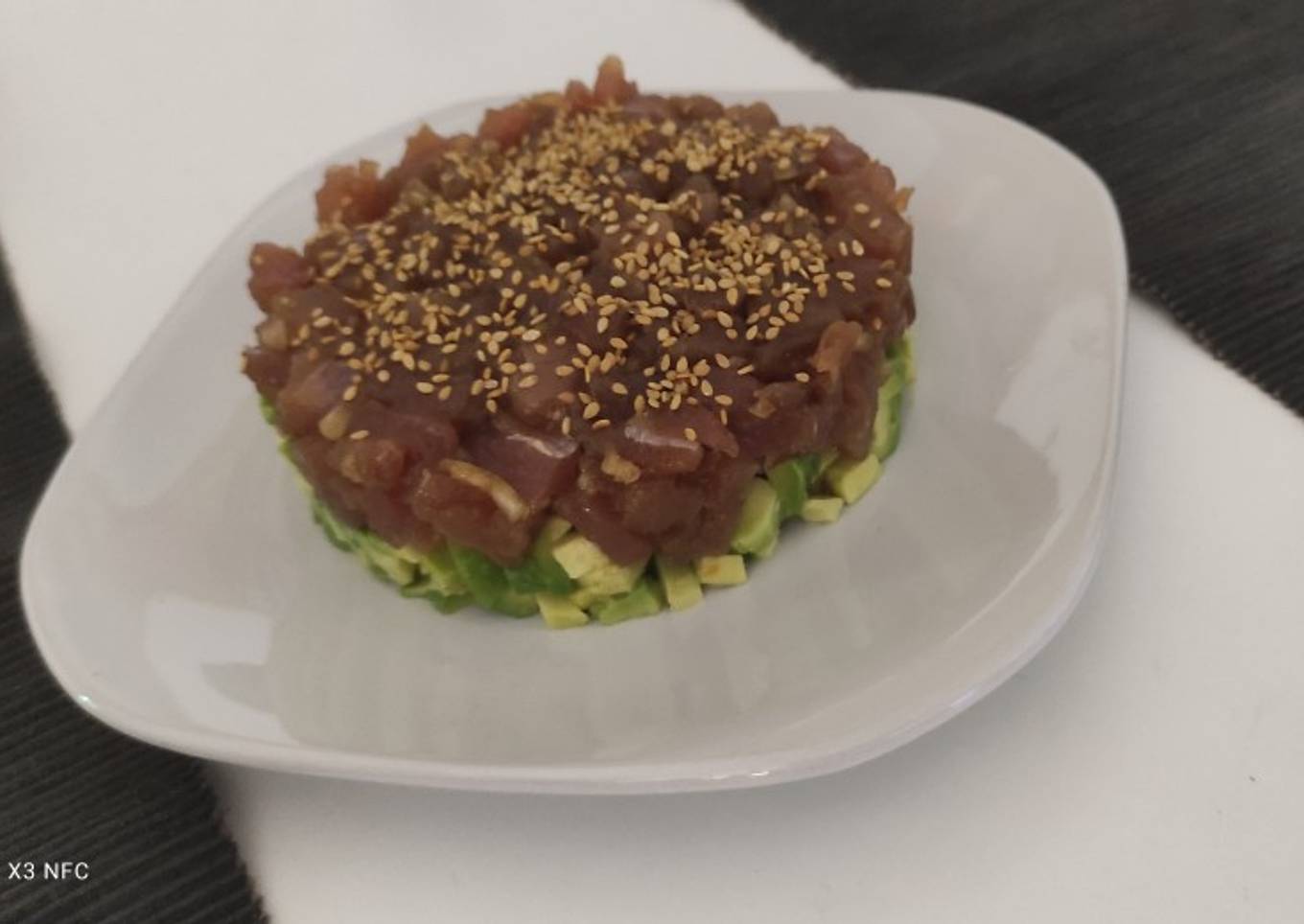 Tartar de atún rojo y aguacate