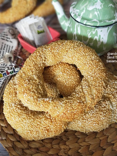 Foto resep Simit - Turkish Sasame Bagel (Tanpa Ulen)