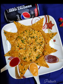 પનીર ચીઝ પરાઠા (Paneer Cheese paratha Recipe In Gujarati) રેસીપી મુખ્ય ફોટો