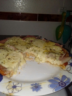 Una foto de Pizza fácil y rápido !