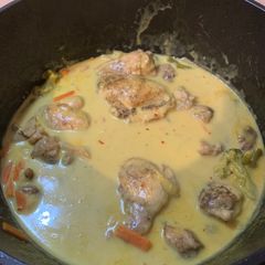 A picture of Creamy Coconut Lime Chicken.