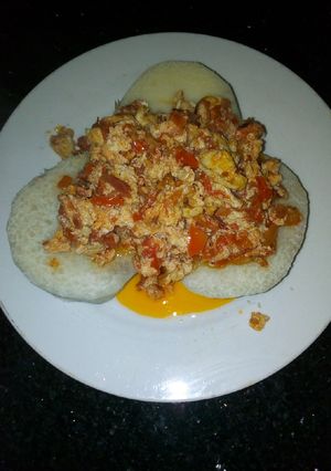 A picture of Yam with egg sauce.