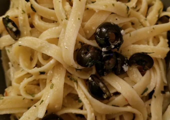 Simple Way to Make Favorite Fettuccine With Olives