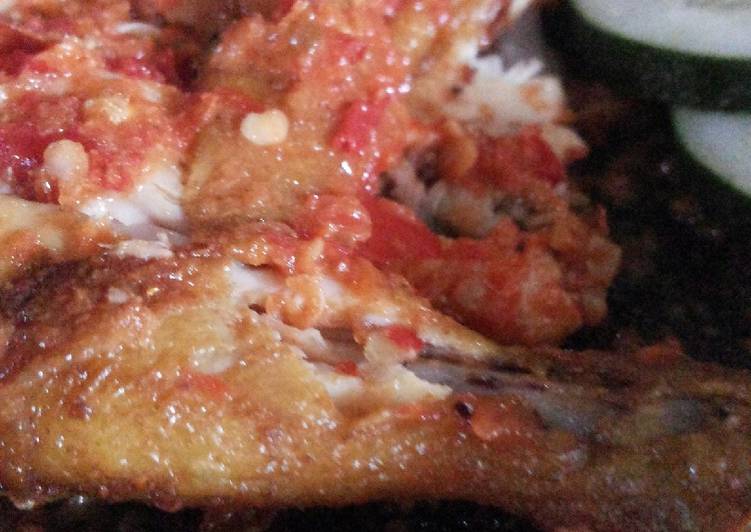 Ayam penyet simple