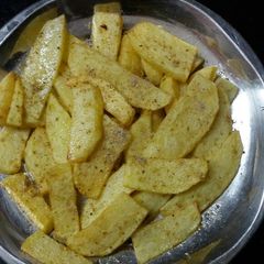 A picture of Chatpate Aloo.