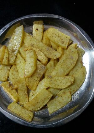 A picture of Chatpate Aloo.